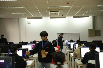 2020年陜西省高職院校技能大賽計(jì)算機(jī)類兩大賽項(xiàng)在我院成功舉行——聚焦計(jì)算機(jī)網(wǎng)絡(luò)技術(shù)服務(wù)